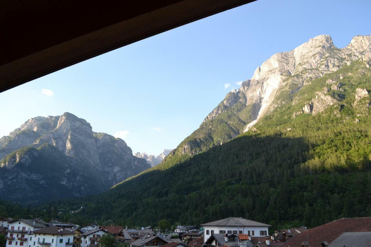 B&B Sot L'Agner - Ospitalita Diffusa Conca Agordina Taibon Exterior photo